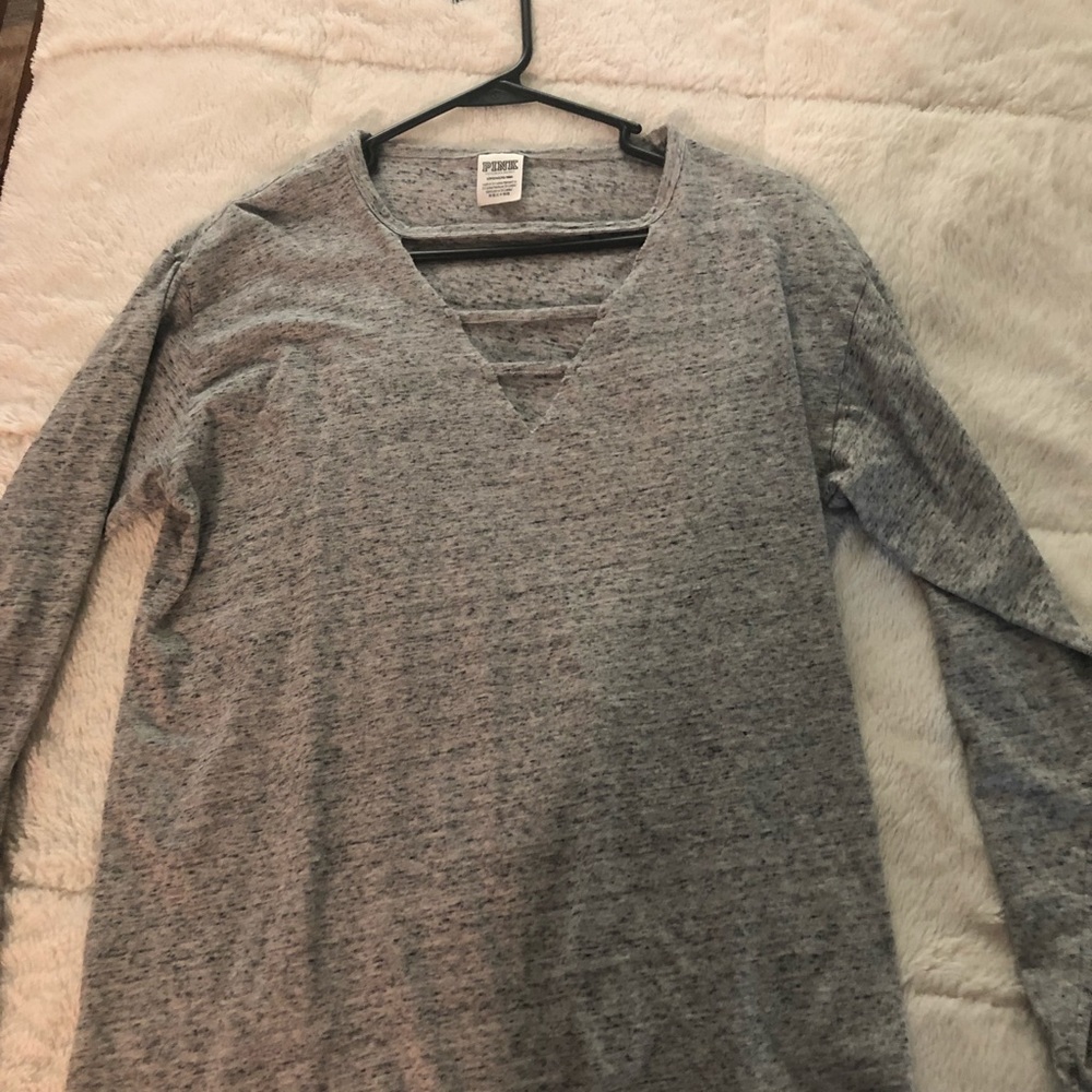 PINK campus T long sleeve